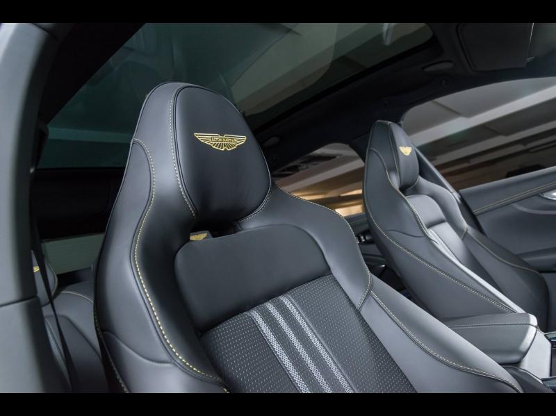 Image ASTON MARTIN DBX 4.0 V8 biturbo 707ch BVA9 MY25