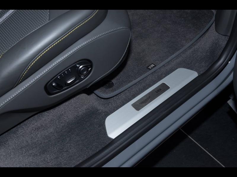 Image ASTON MARTIN DBX 4.0 V8 biturbo 707ch BVA9 MY25