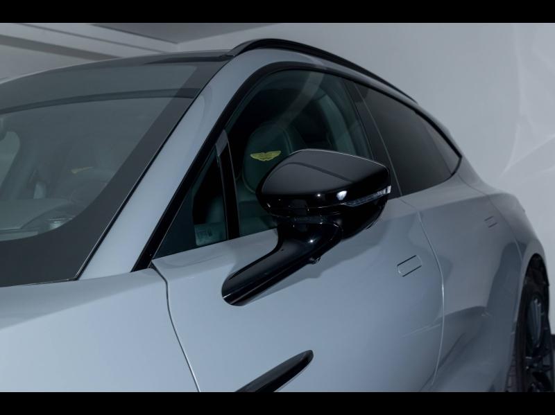 Image ASTON MARTIN DBX 4.0 V8 biturbo 707ch BVA9 MY25