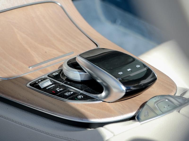 Image MERCEDES-BENZ Classe E Cabriolet 450 367ch Avantgarde Line 4Matic 9G-Tronic