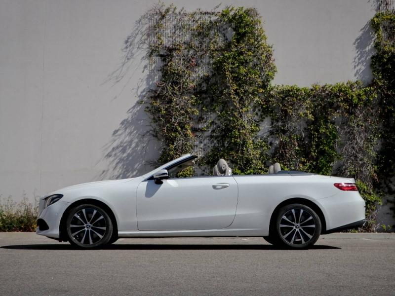 Image MERCEDES-BENZ Classe E Cabriolet 300 258ch AMG Line 9G-Tronic