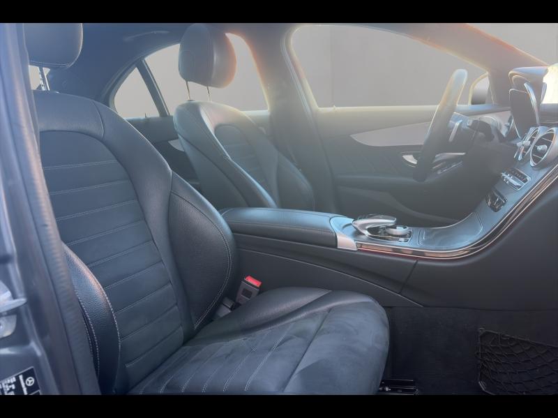 Image MERCEDES-BENZ Classe C 220 d 194ch AMG Line 9G-Tronic