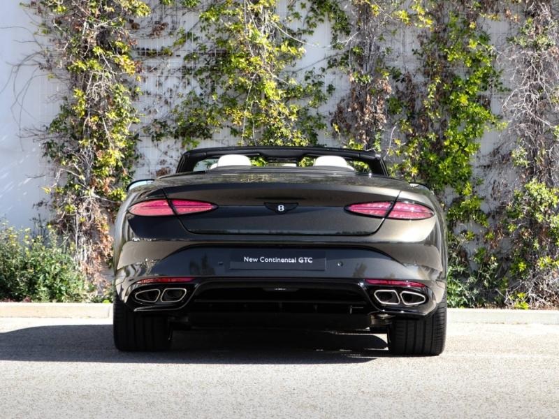 Image BENTLEY CONTINENTAL GTC S V8 Hybrid 4.0 680ch