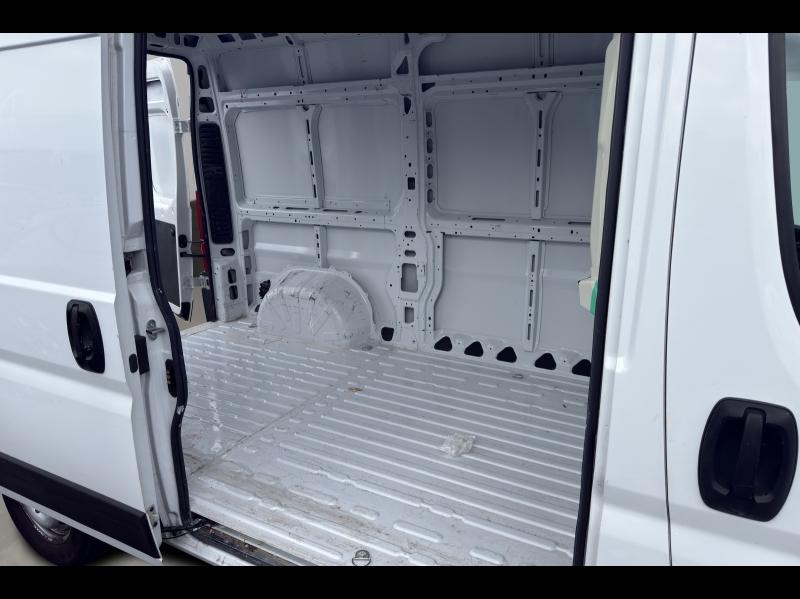 Image FIAT Ducato Fg 3.0 CH1 2.3 Multijet 140ch Pro Lounge