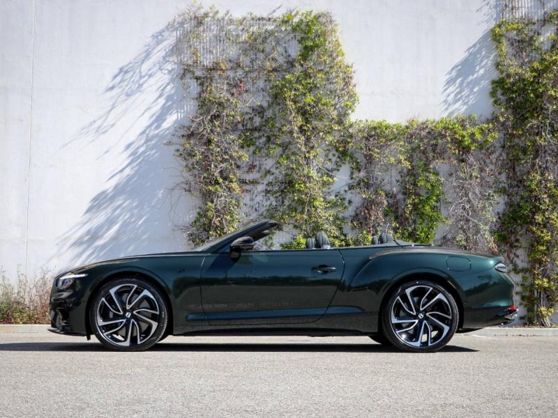 Image BENTLEY CONTINENTAL GTC S V8 Hybrid 4.0 680ch