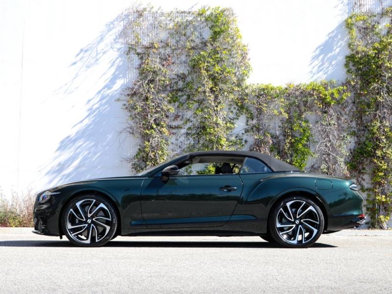 Image BENTLEY CONTINENTAL GTC S V8 Hybrid 4.0 680ch