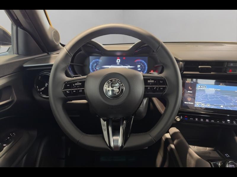 Image ALFA ROMEO Junior 1.2 Ibrida 136ch Speciale DCT6