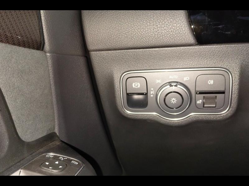 Image MERCEDES-BENZ GLA 200 d 150ch AMG Line 8G-DCT