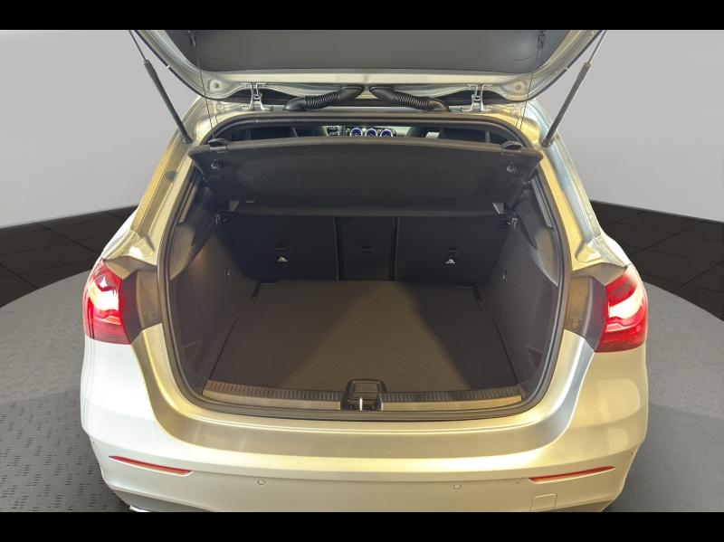 Image MERCEDES-BENZ Classe A 180 d 116ch AMG Line 8G-DCT