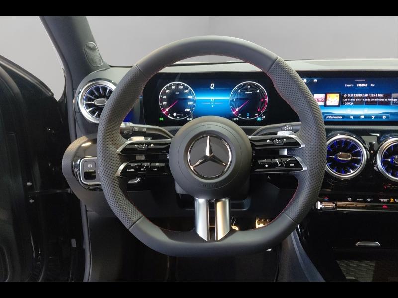 Image MERCEDES-BENZ Classe A 180 d 116ch AMG Line 8G-DCT
