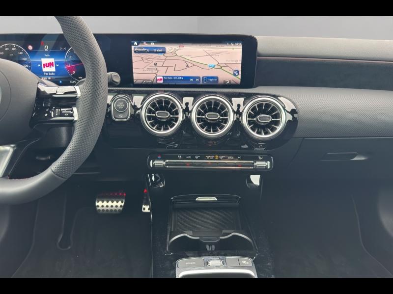 Image MERCEDES-BENZ Classe A 180 136ch Edition 140 7G-DCT