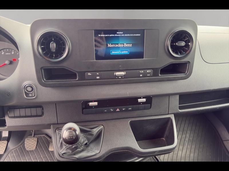 Image MERCEDES-BENZ Sprinter CCb 515 CDI 43 3T5 Propulsion 20m3 avec hayon