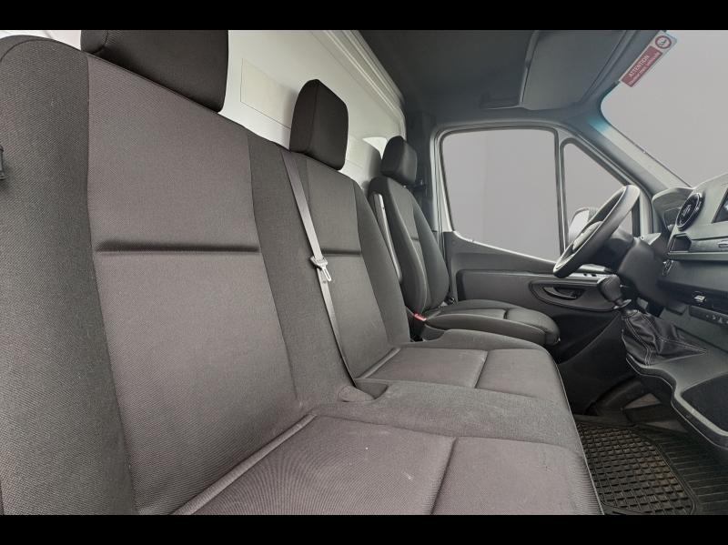 Image MERCEDES-BENZ Sprinter CCb 515 CDI 43 3T5 Propulsion 20m3 avec hayon