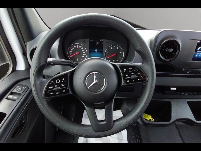 Image MERCEDES-BENZ Sprinter Fg 315 CDI 37 3T5 First Propulsion 9G-Tronic ptra 7t 6places
