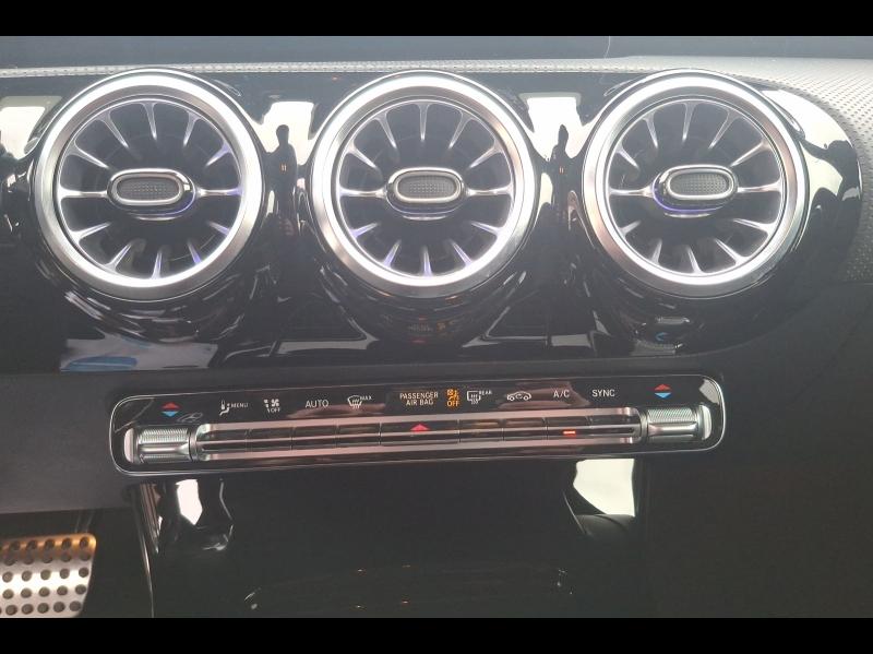 Image MERCEDES-BENZ Classe A 200 163ch AMG Line 7G-DCT 9cv