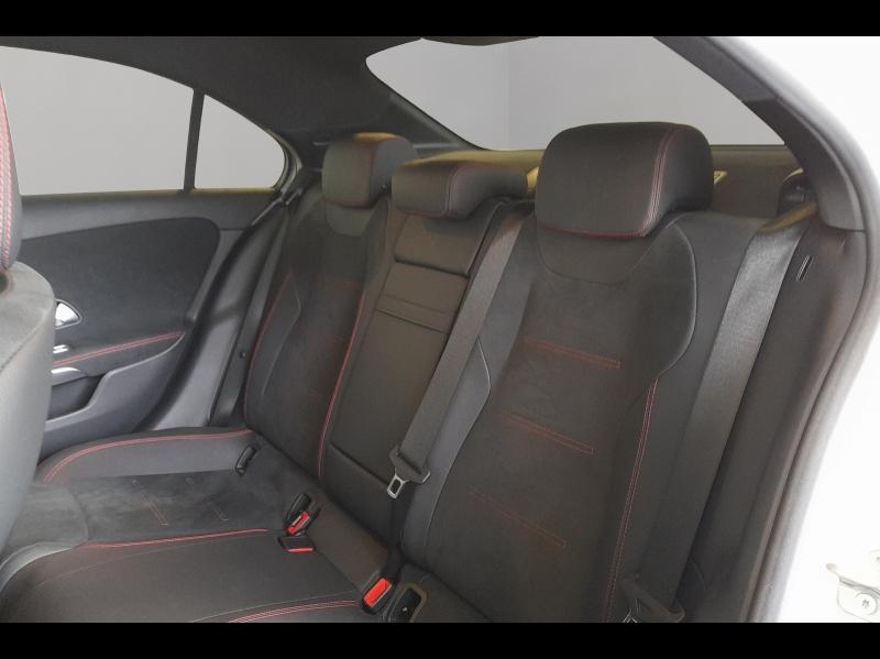 Image MERCEDES-BENZ Classe A Berline 180 d 116ch AMG Line 8G-DCT