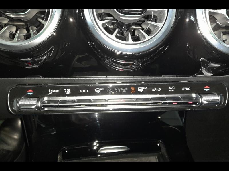 Image MERCEDES-BENZ Classe A Berline 180 d 116ch AMG Line 8G-DCT