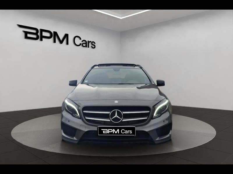 Image MERCEDES-BENZ GLA 200 CDI Fascination 4Matic 7G-DCT