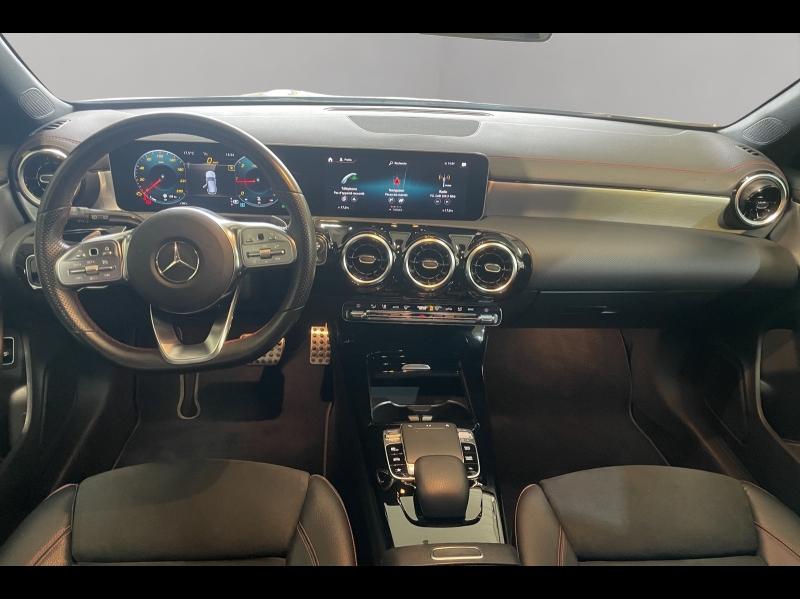 Image MERCEDES-BENZ CLA Shooting Brake 180 d 116ch AMG Line 7G-DCT