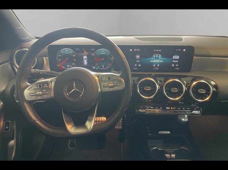 Image MERCEDES-BENZ CLA Shooting Brake 180 d 116ch AMG Line 7G-DCT