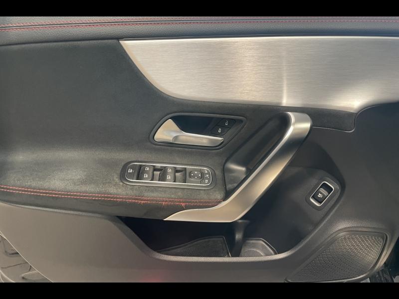 Image MERCEDES-BENZ CLA Shooting Brake 180 d 116ch AMG Line 7G-DCT