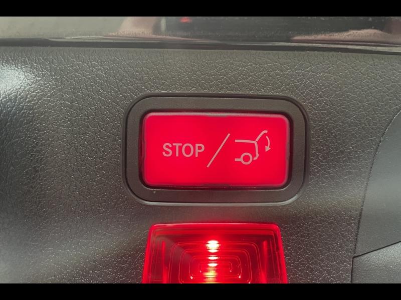 Image MERCEDES-BENZ CLA Shooting Brake 180 d 116ch AMG Line 7G-DCT