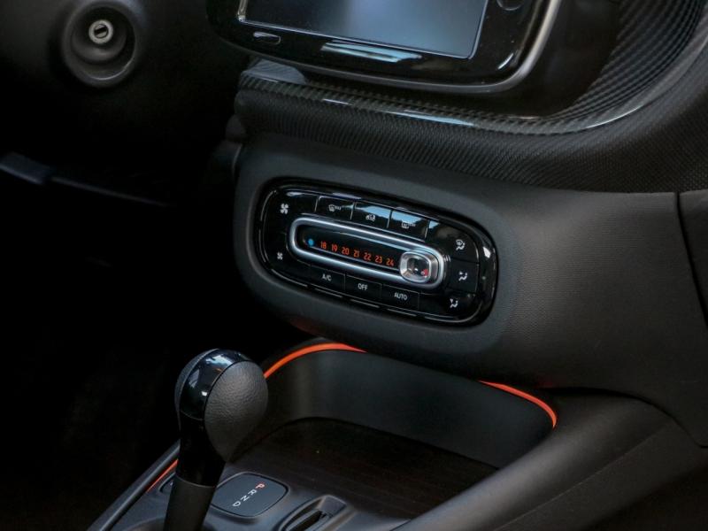 Image SMART Fortwo Coupe EQ 82ch prime