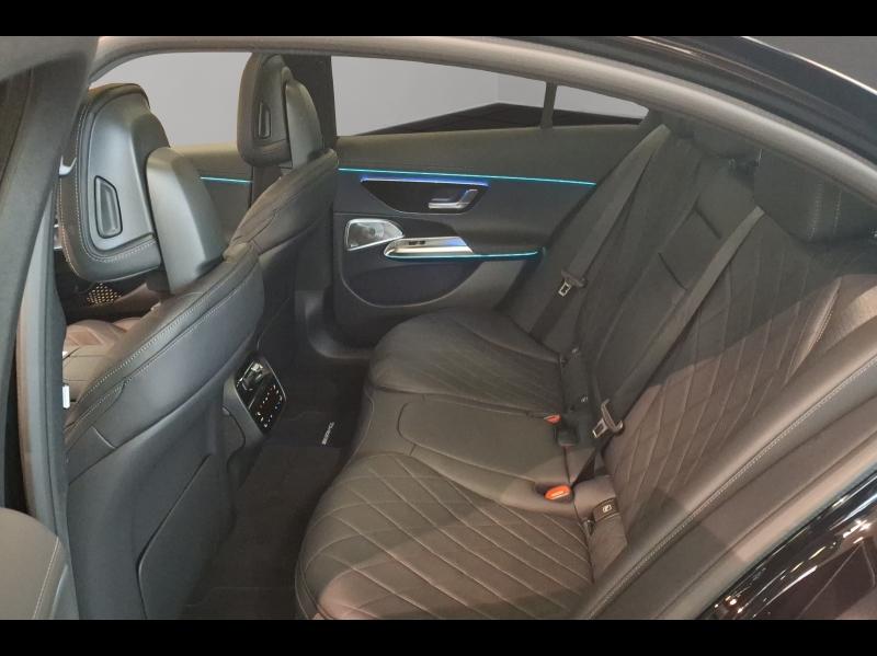 Image MERCEDES-BENZ Classe E 220 d 197+23ch AMG Line 4Matic 9G-Tronic