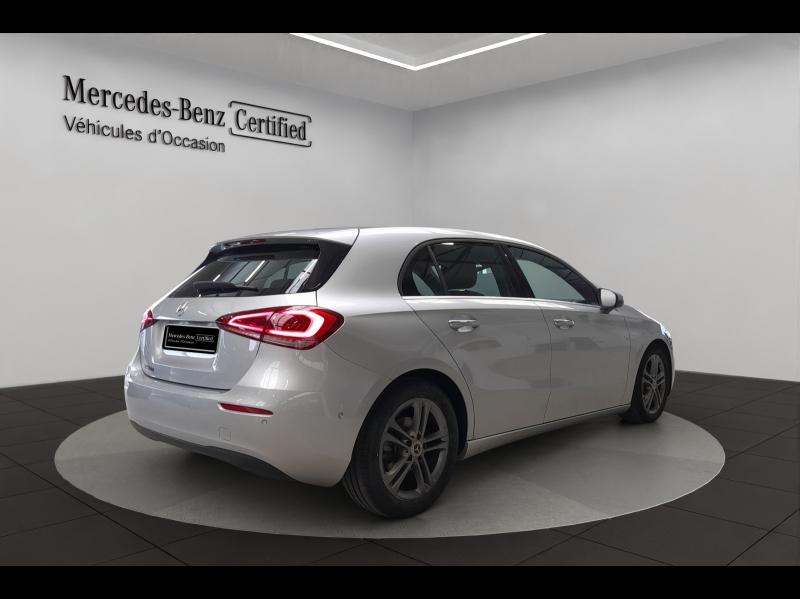 Image MERCEDES-BENZ Classe A 180 d 116ch Style Line 7G-DCT