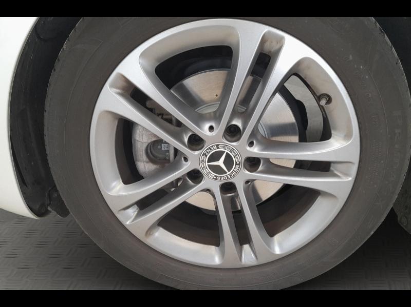Image MERCEDES-BENZ Classe A 180 d 116ch Style Line 7G-DCT