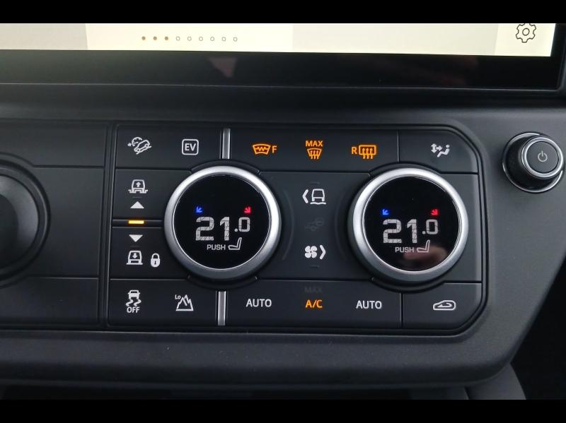 Image LAND-ROVER Defender 110 2.0 P300e PHEV X-Dynamic SE
