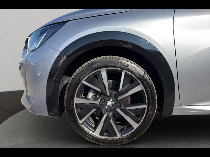 Image PEUGEOT 208 1.2 PureTech 100ch S&S GT Pack