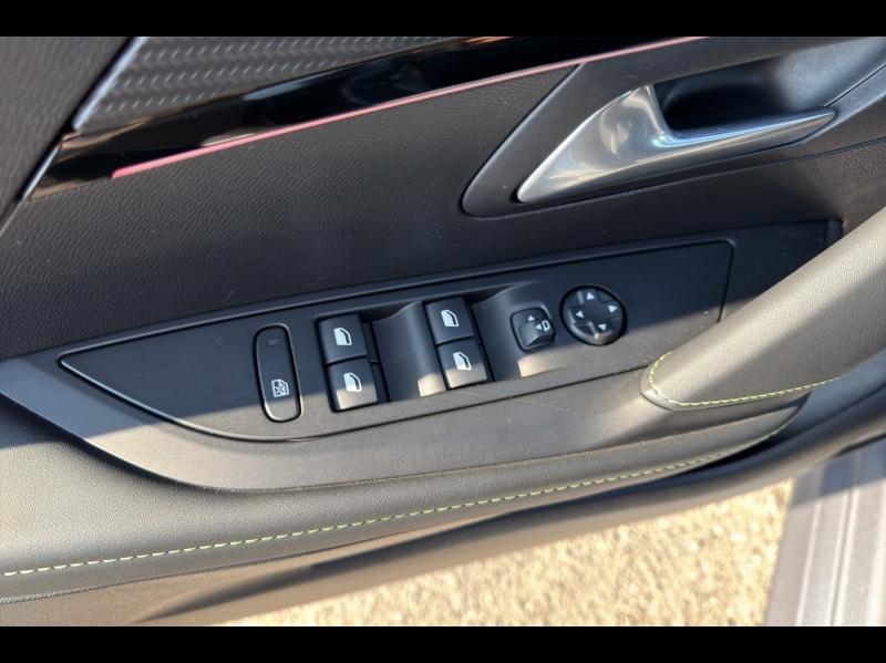 Image PEUGEOT 208 1.2 PureTech 100ch S&S GT Pack