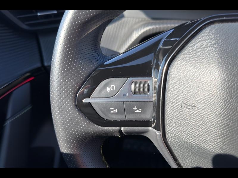 Image PEUGEOT 208 1.2 PureTech 100ch S&S GT Pack