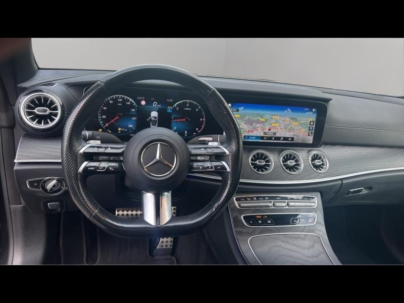Image MERCEDES-BENZ Classe E Cabriolet 220 d 194ch AMG Line 9G-Tronic