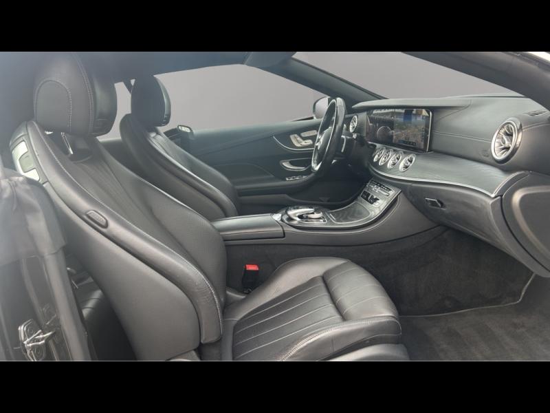 Image MERCEDES-BENZ Classe E Cabriolet 220 d 194ch AMG Line 9G-Tronic