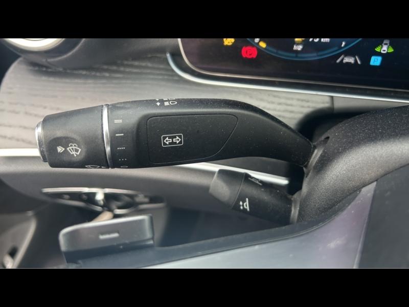 Image MERCEDES-BENZ Classe E Cabriolet 220 d 194ch AMG Line 9G-Tronic