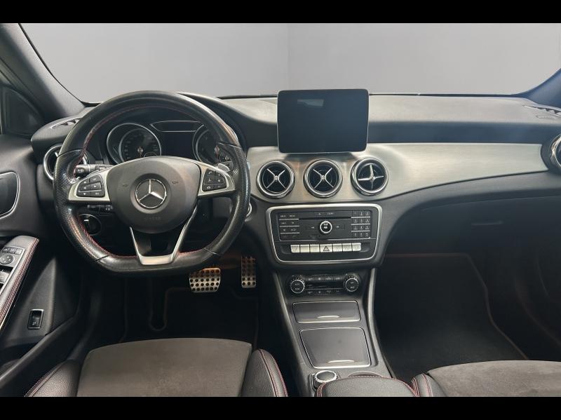 Image MERCEDES-BENZ GLA 220 d 170ch Fascination 7G-DCT Euro6c