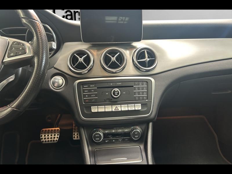 Image MERCEDES-BENZ GLA 220 d 170ch Fascination 7G-DCT Euro6c