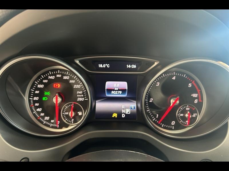 Image MERCEDES-BENZ GLA 220 d 170ch Fascination 7G-DCT Euro6c