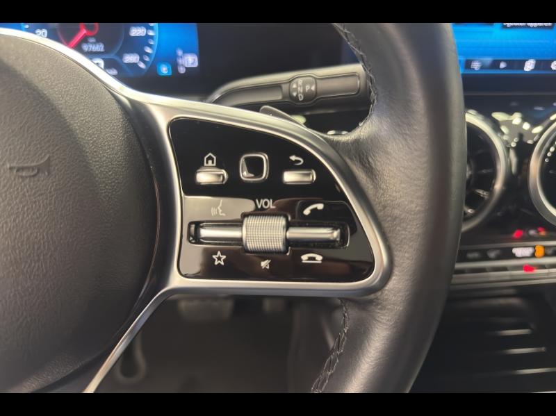 Image MERCEDES-BENZ GLA 200 d 150ch Progressive Line 8G-DCT