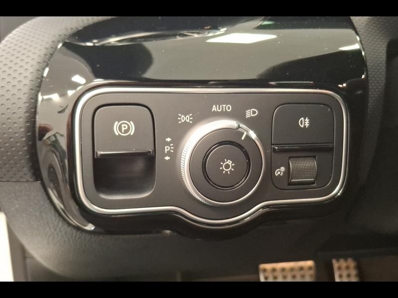 Image MERCEDES-BENZ Classe A 180 136ch AMG Line 7G-DCT