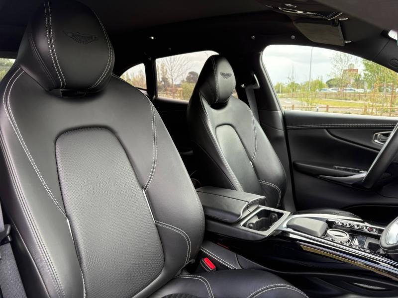 Image ASTON MARTIN DBX 4.0 V8 biturbo 550ch BVA9