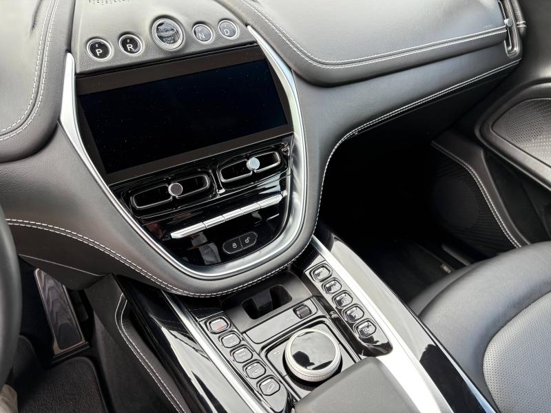 Image ASTON MARTIN DBX 4.0 V8 biturbo 550ch BVA9