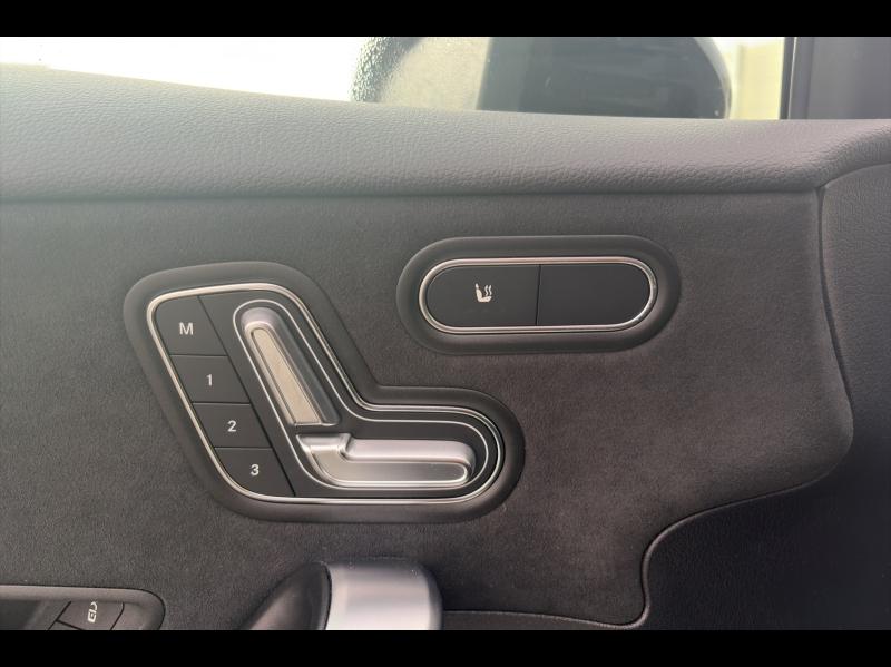 Image MERCEDES-BENZ Classe A 180 136ch AMG Line 7G-DCT