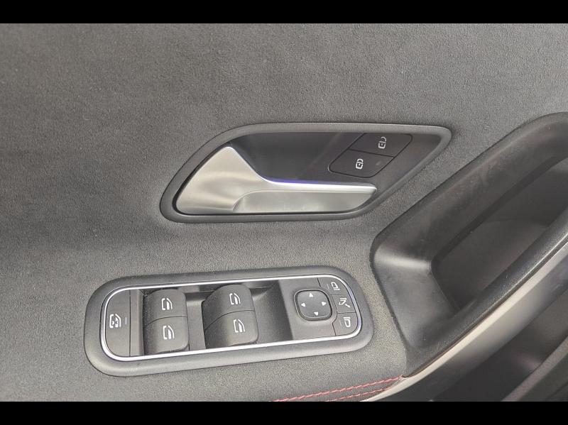 Image MERCEDES-BENZ Classe A 180 d 116ch AMG Line 8G-DCT