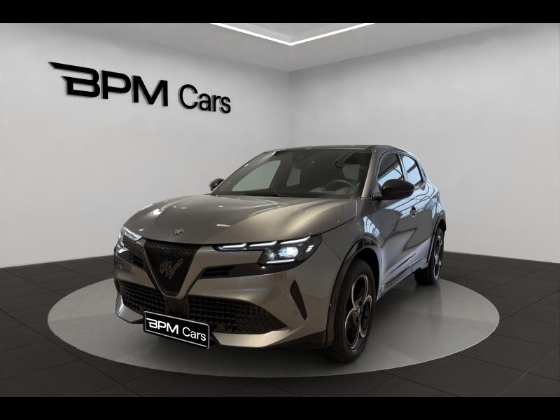 Photo ALFA ROMEO Junior 1.2 Ibrida 136ch Premium DCT6 Q4