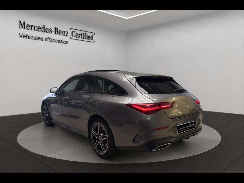 Image MERCEDES-BENZ CLA Shooting Brake 250 e Hybrid EQ 218ch AMG Line 8G-DCT