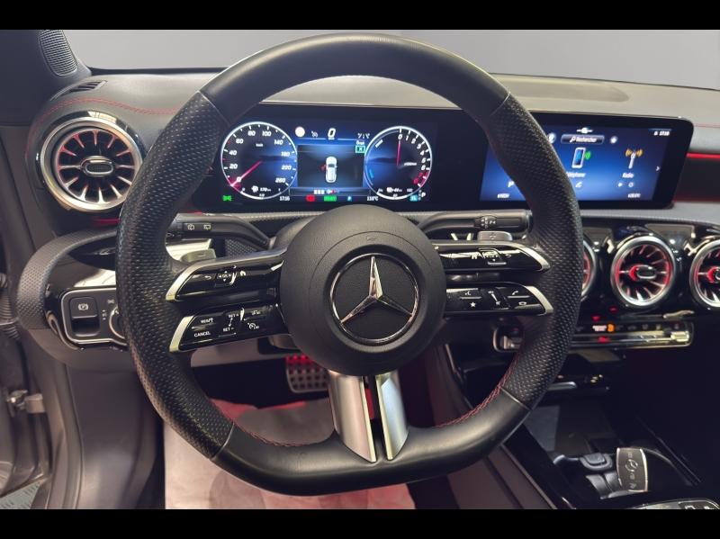 Image MERCEDES-BENZ CLA Shooting Brake 250 e Hybrid EQ 218ch AMG Line 8G-DCT