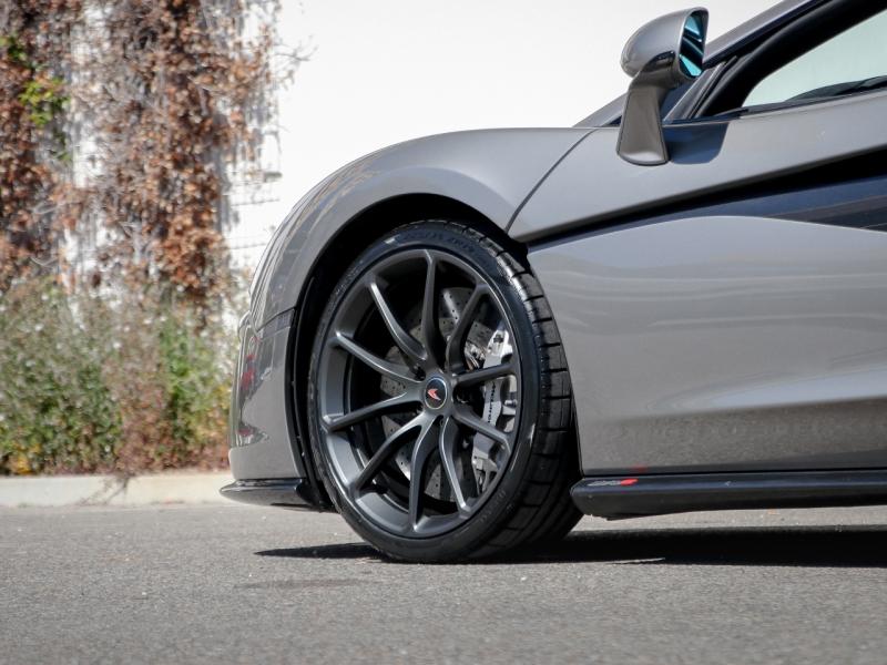 Image MCLAREN 570S 3.8 V8 biturbo 570ch